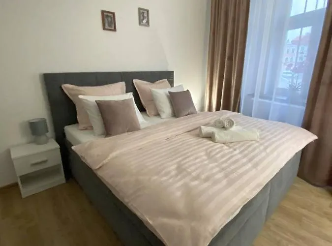 Apartman Stylovy V Srdci Hradce Kralove *
