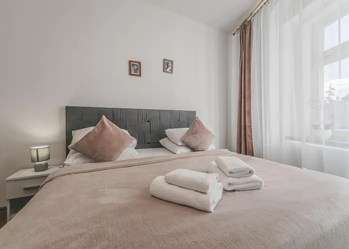 Stylovy V Srdci Hradce Kralove Apartman *